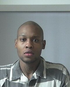 Mugshot of CANNON, LADARIUS  